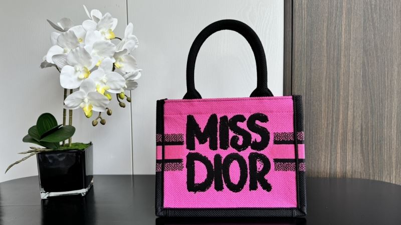 chr1st1an D10r shopping bags